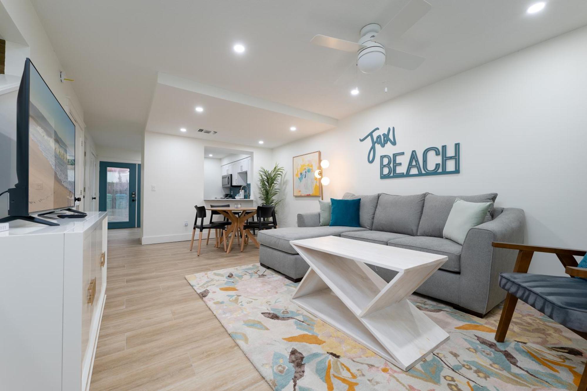 Be A Nomad Lovely 2Br 1Blk From The Ocean Jacksonville Beach Exterior photo